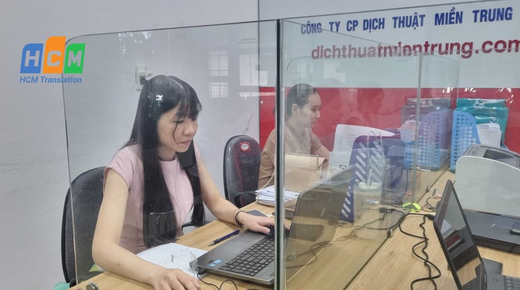 Đội ngũ chuyên gia pháp lý của công ty dịch thuật tại Tp. Hồ Chí Minh